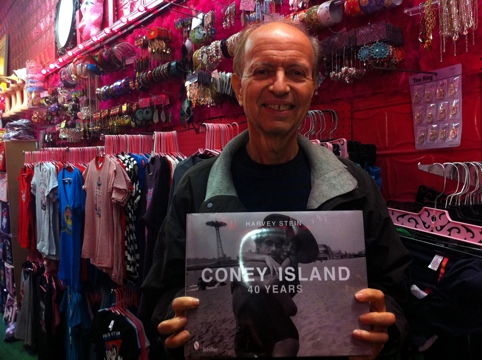 Photographer Harvey Stein at our Book Signing!