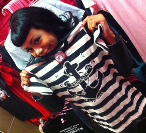 Adorable Sword Swallower, Heather Holliday!!