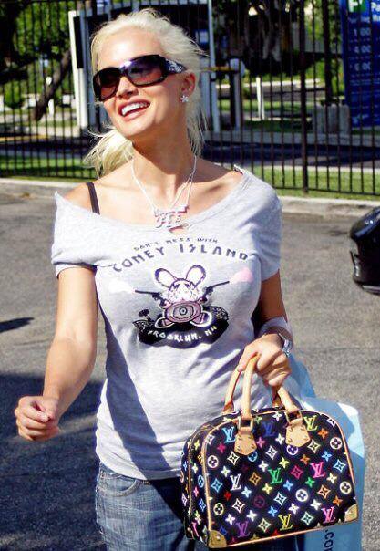 Lola Star happy bunny