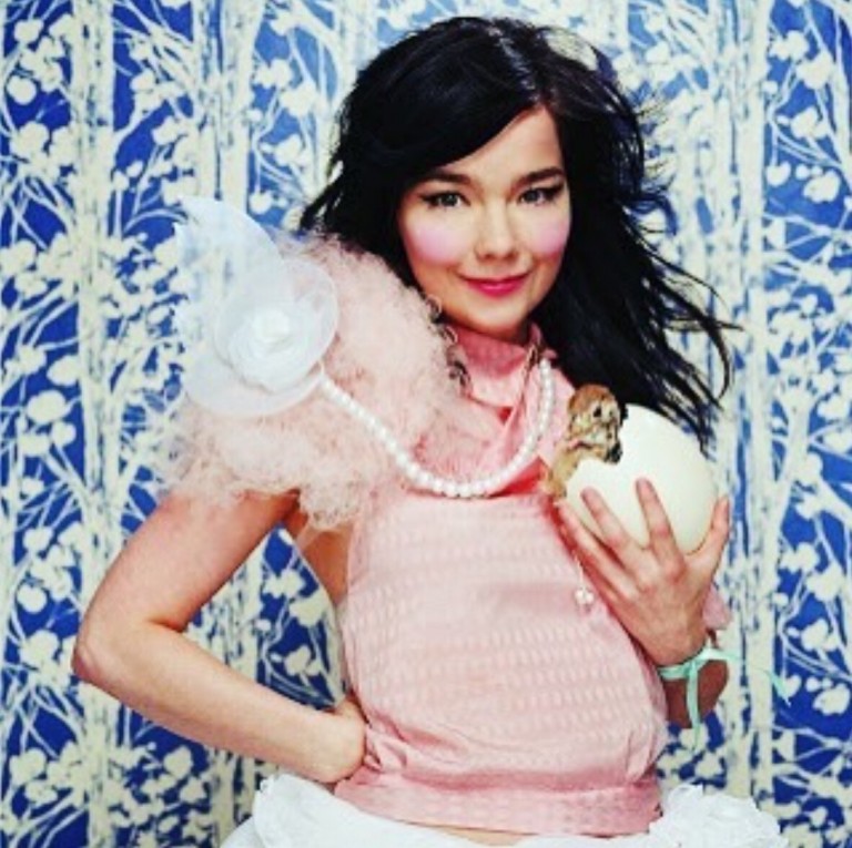 The time Lola met Bjork!