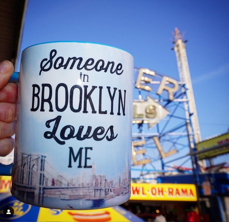 SENDING LOVE From LOLA STAR